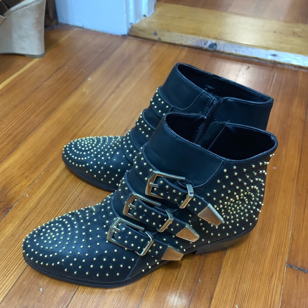 Steve Madden Boots